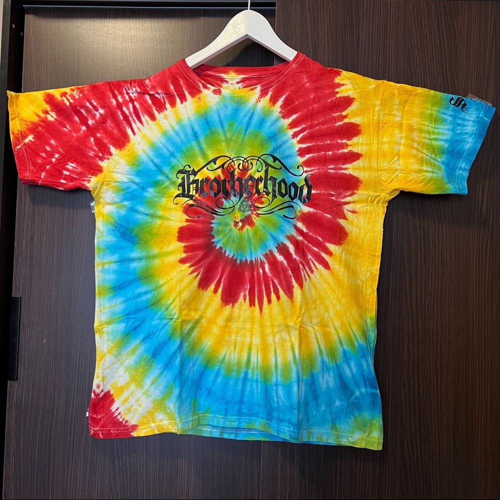 NWOT - Men’s Tie-Dye T-Shirt,100% Cotton.Size:L, SD Products, Brotherhood print